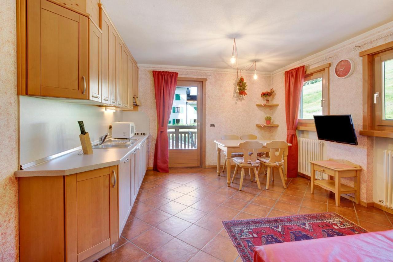 La Baitina App B Apartamento Livigno Exterior foto